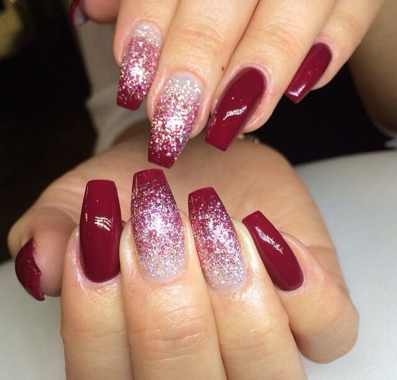 winter-nails-cute-designs-red-white-glitter