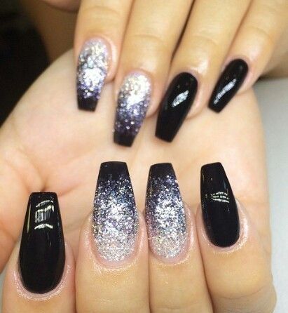 almond black nails with glitter