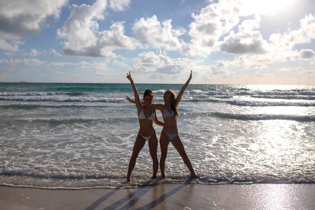 friends photoshoot beach miami