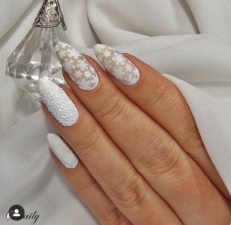 snow nails christmas winter manicure snowflakes