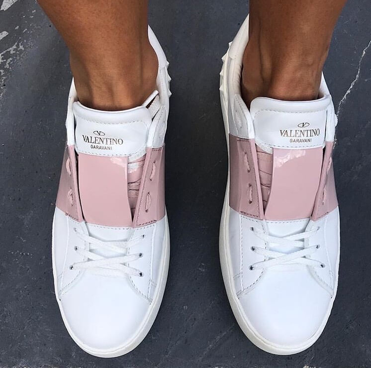valentino garavani rockstud luxury white sneakers pink